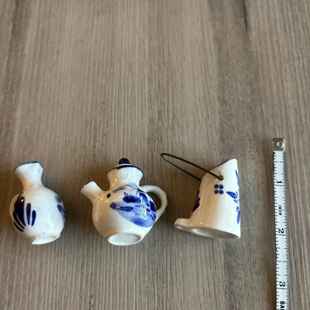 Delft hand painted